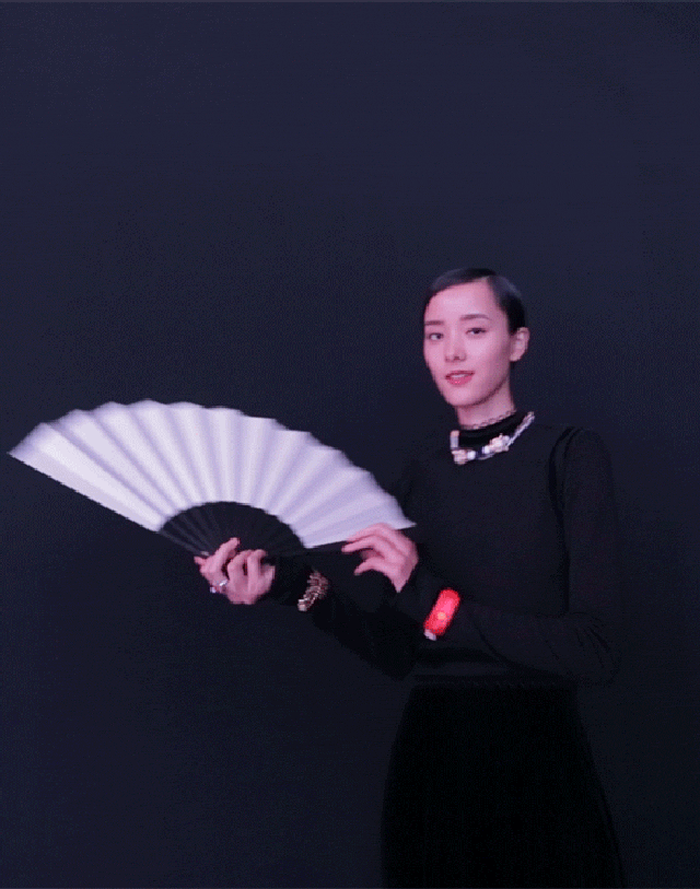 找乐| 科普:扇子为何是贵族&怎么拿它凹造型