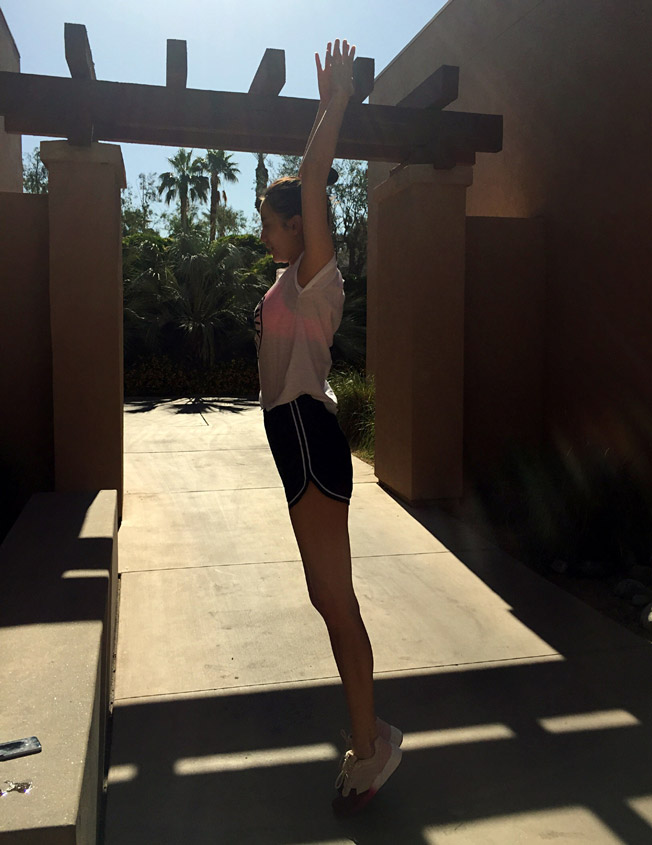 明星| 宋佳:阳光下的灿烂