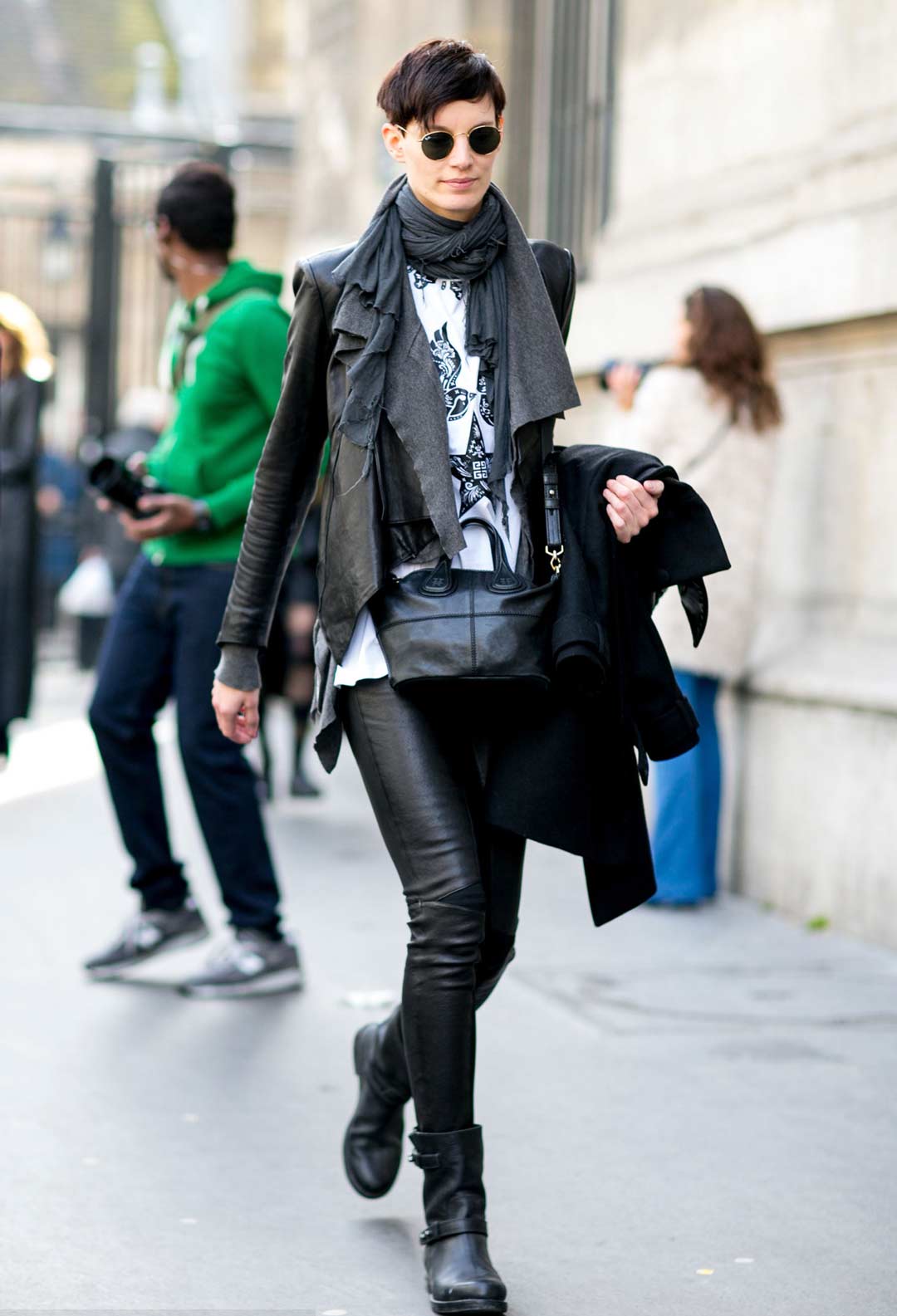 穿搭| 坏女孩的七种必备装备